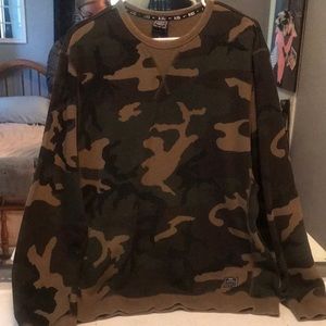 Men’s Camouflage Nike sweatshirt